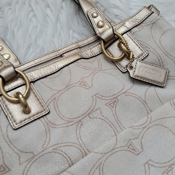Coach Penelope Linen/Leather Handbag - Picture 4 of 13